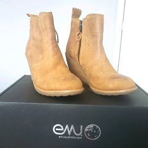 EMU Fleece Lined Booties